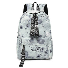 Load image into Gallery viewer, Chineses Style Plant Backpack